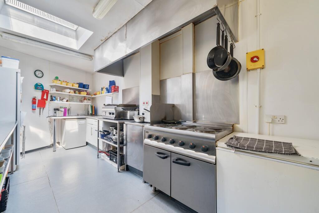 Additional image 10 of South Street, Castle Cary , BA7