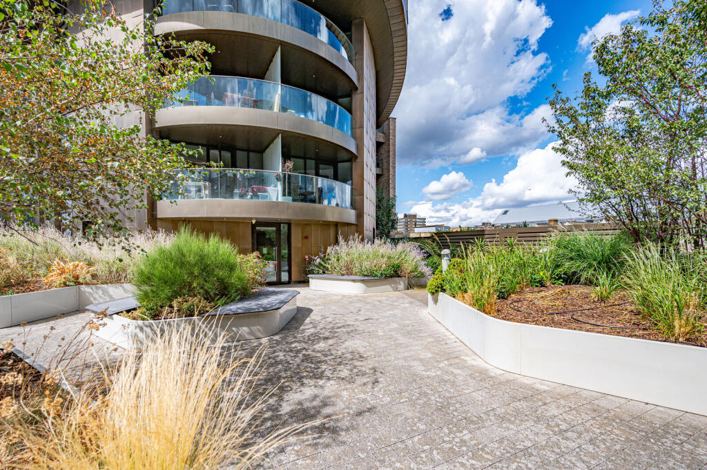 Main image of property: Kingsland High Street, Dalston, London, E8