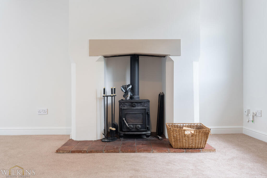 Ashby Road, Tamworth, Staffordshire, B79 - View 4