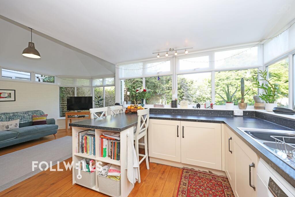 House in Newcastle-under-Lyme, The Westlands - View 3