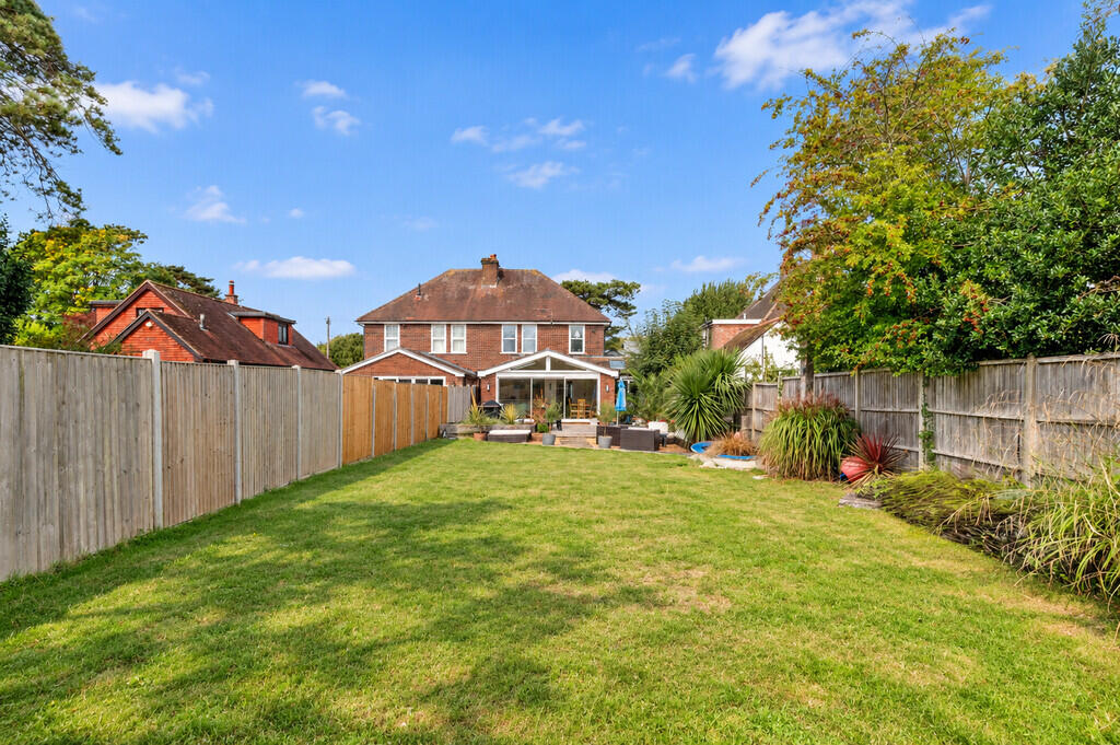House in Portsmouth - View 4