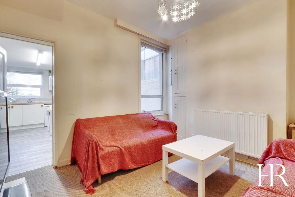 House in Exeter - View 4