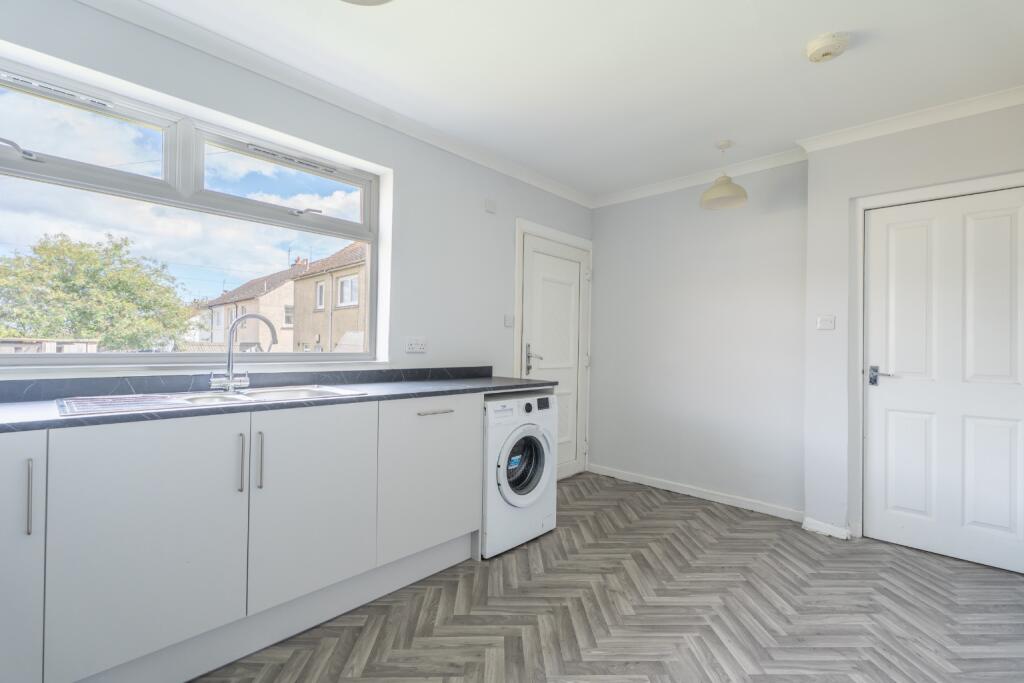 House in Aberdeen, Kaimhill, Garthdee - View 3