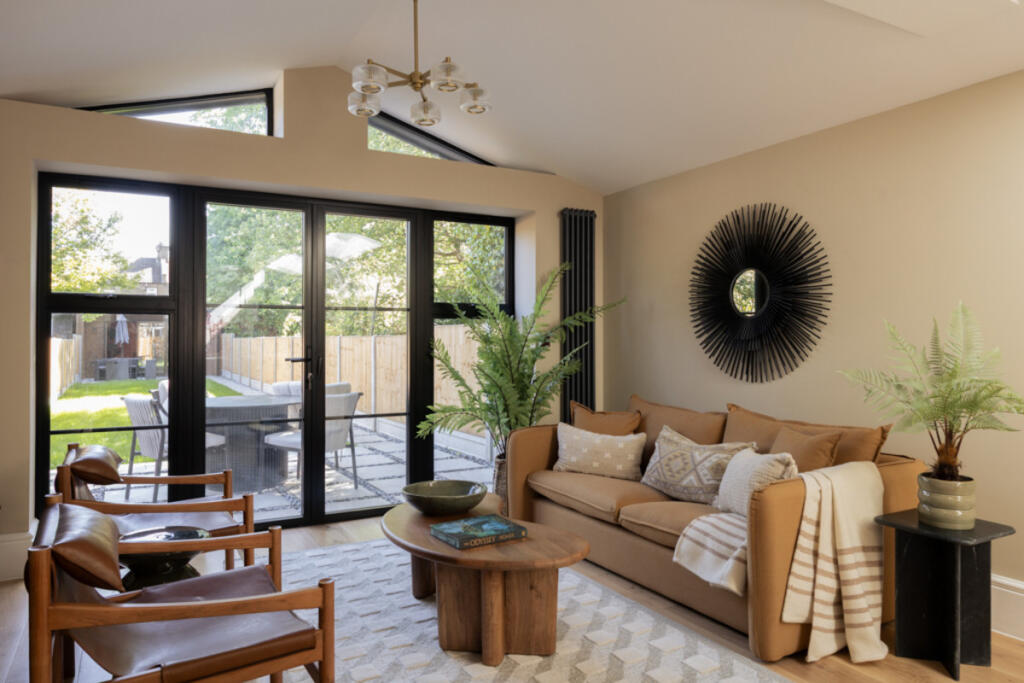 House in London, Leyton - View 3