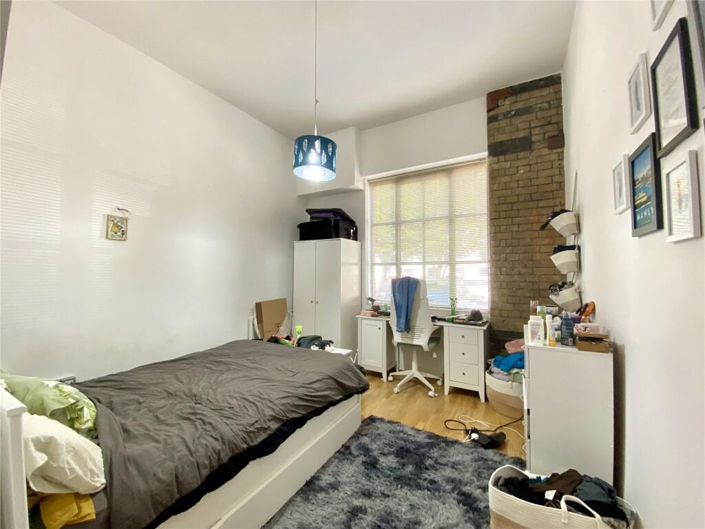 Apartment in Bristol - View 4
