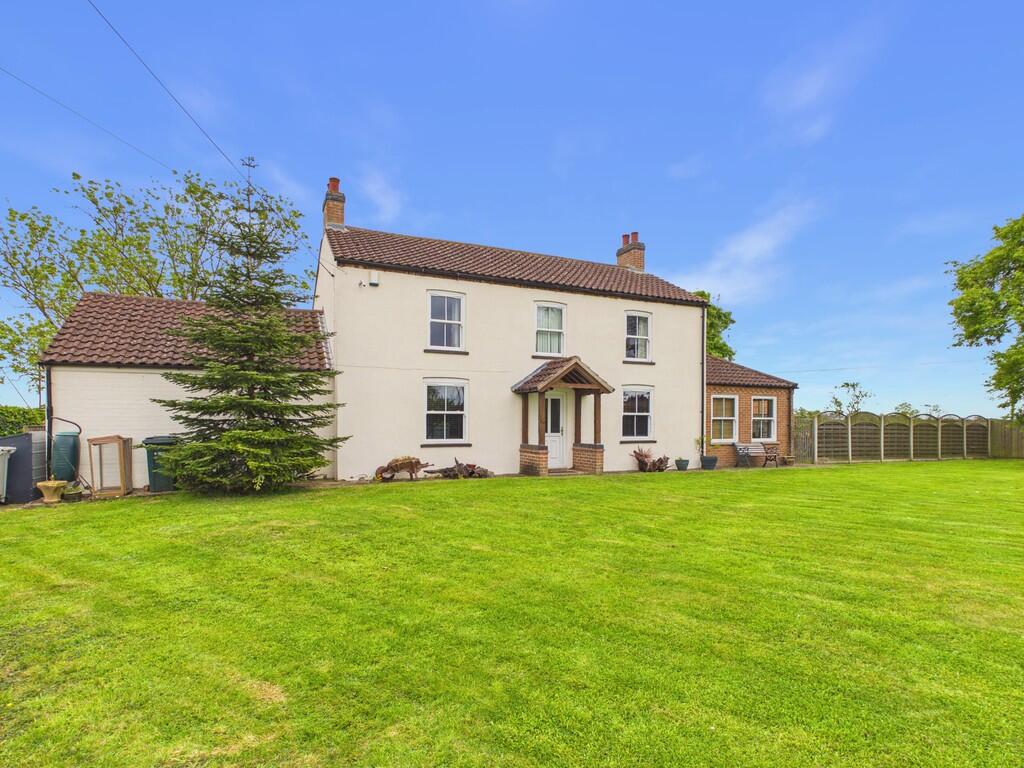 Main image of property: Main Street, Horsington