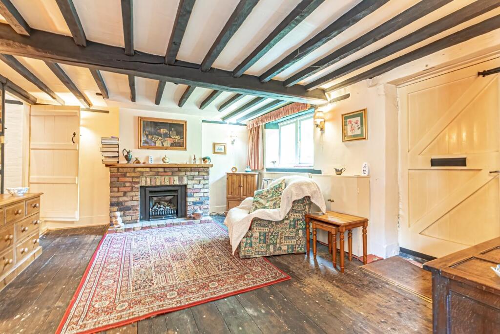 Vicarage Lane, Ivinghoe photo 2