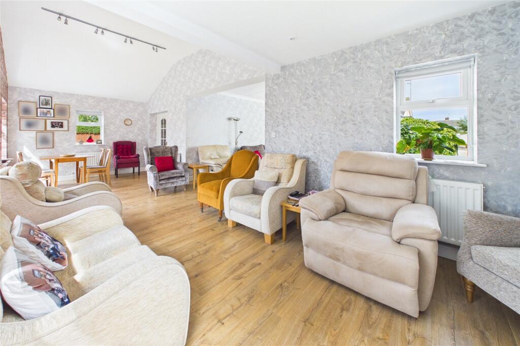 House in Stockton-on-Tees, Redcar and Cleveland - More