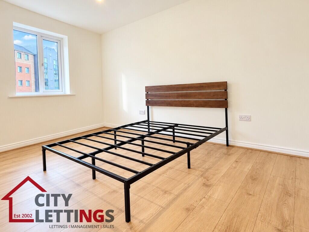 Apartment in Nottingham - View 5