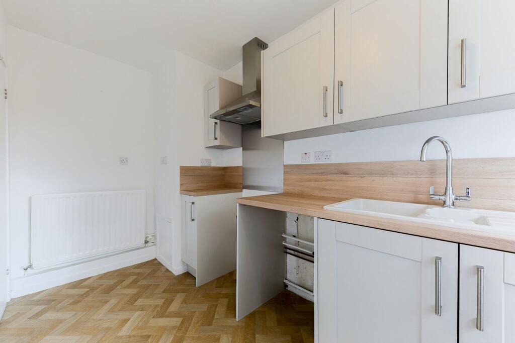 Apartment in North Tyneside, Benton - More