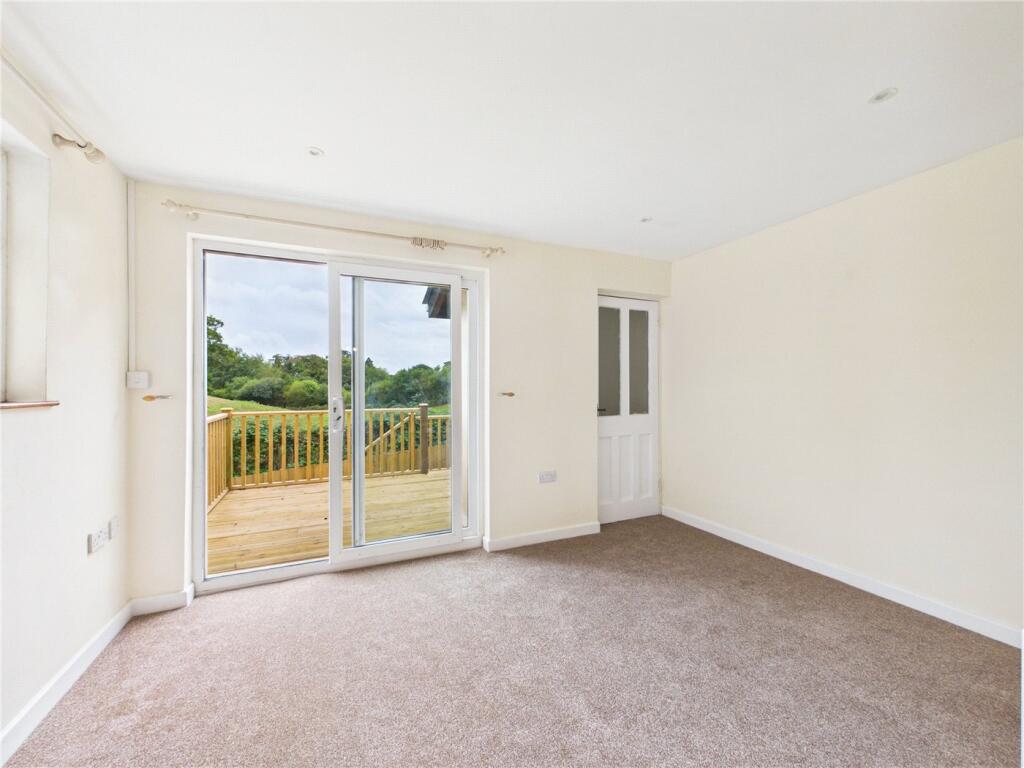 House in Exeter - View 5