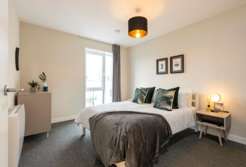 3 bedroom flat for rent