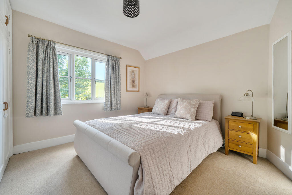 House in Guildford, Shere - More