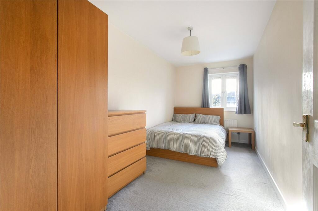 Nursery Lane, London, E2 - View 3