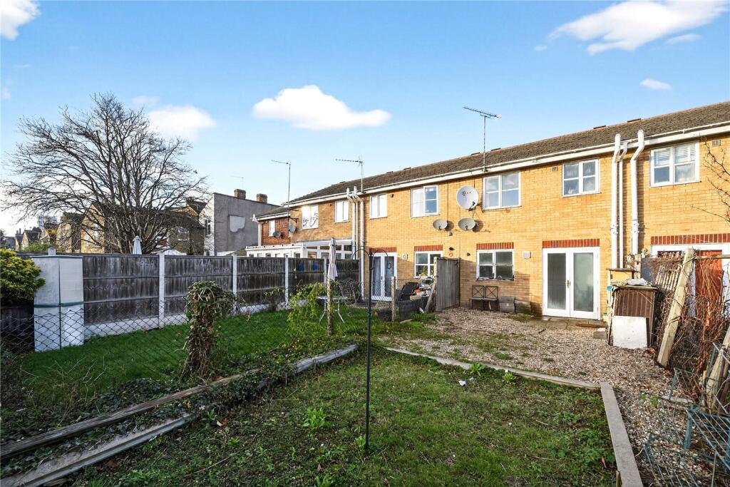 2 bedroom terraced house for rent