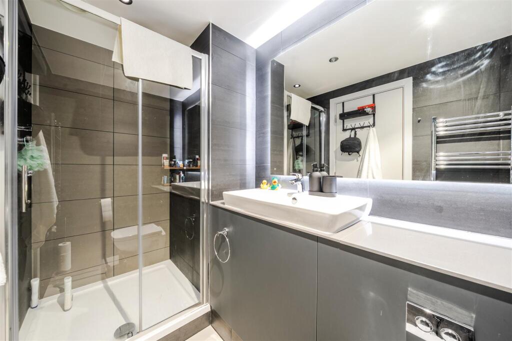 Apartment in Manchester, New Cross, Strangeways - View 2