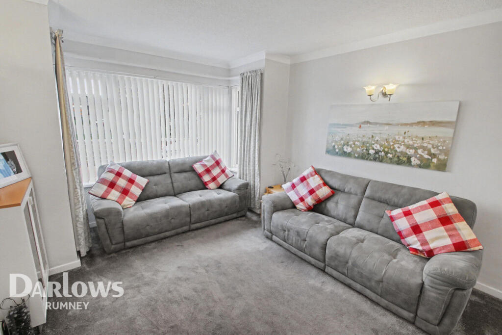 Llanrumney Avenue, Cardiff photo 3