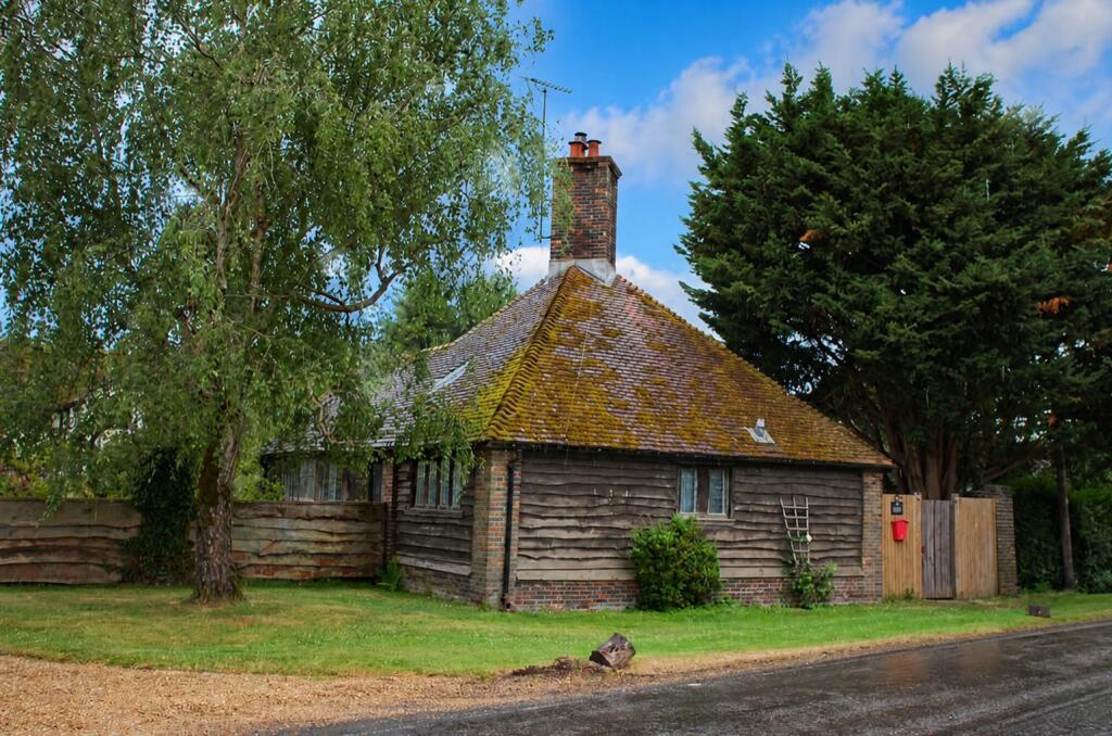 House in Waverley, Ewhurst - View 2