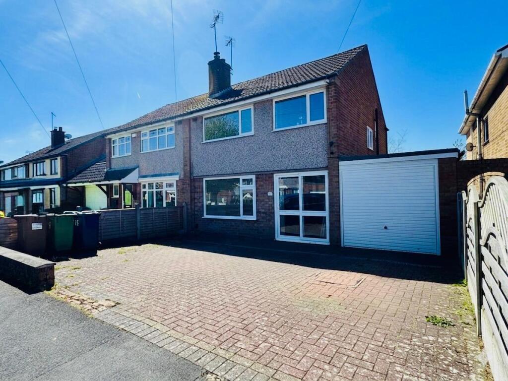 Main image of property: Bideford Avenue, Baswich, Stafford, ST17 0HB