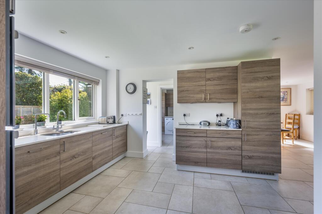 House in Portsmouth - More