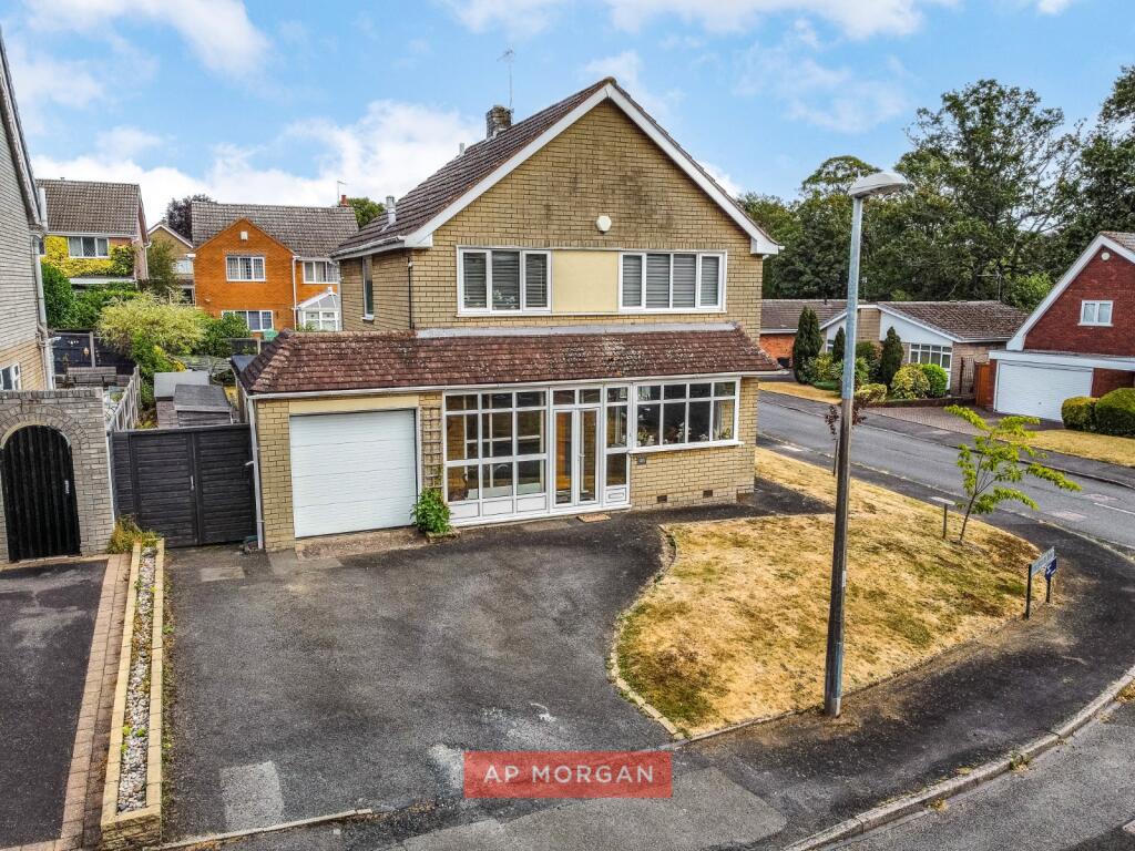 Main image of property: Wollescote Road, Pedmore, Stourbridge, West Midlands, DY9