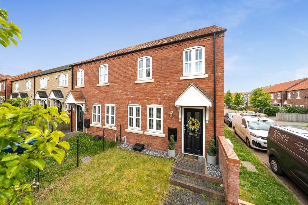Main image of property: Pitsford Close, Lincoln, LN5