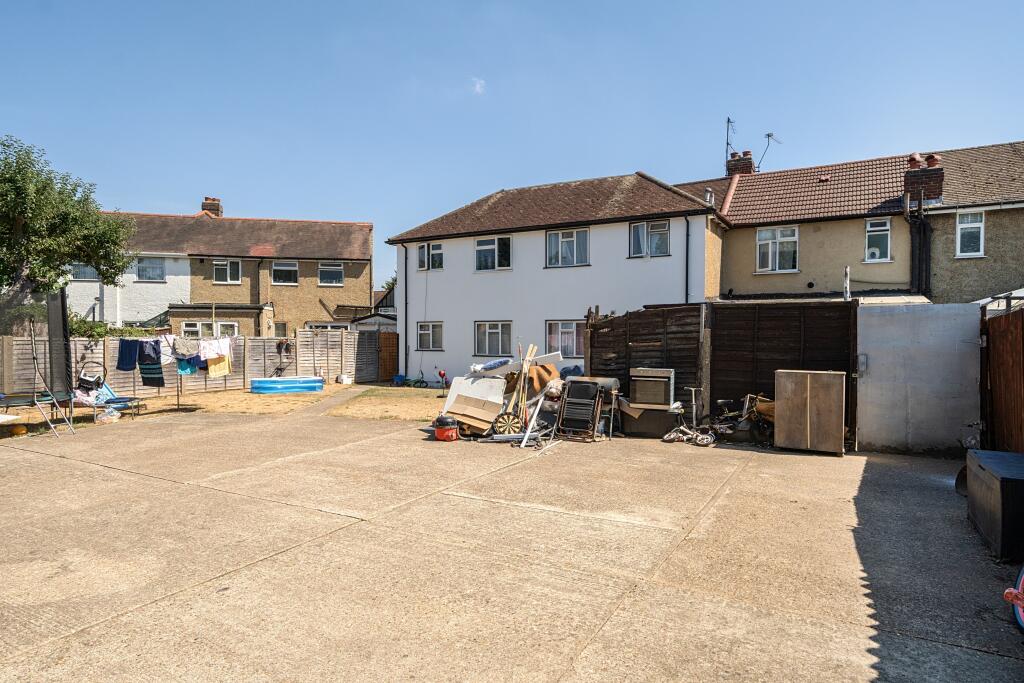 Main image of property: Maidenhall Road, Slough, SL1