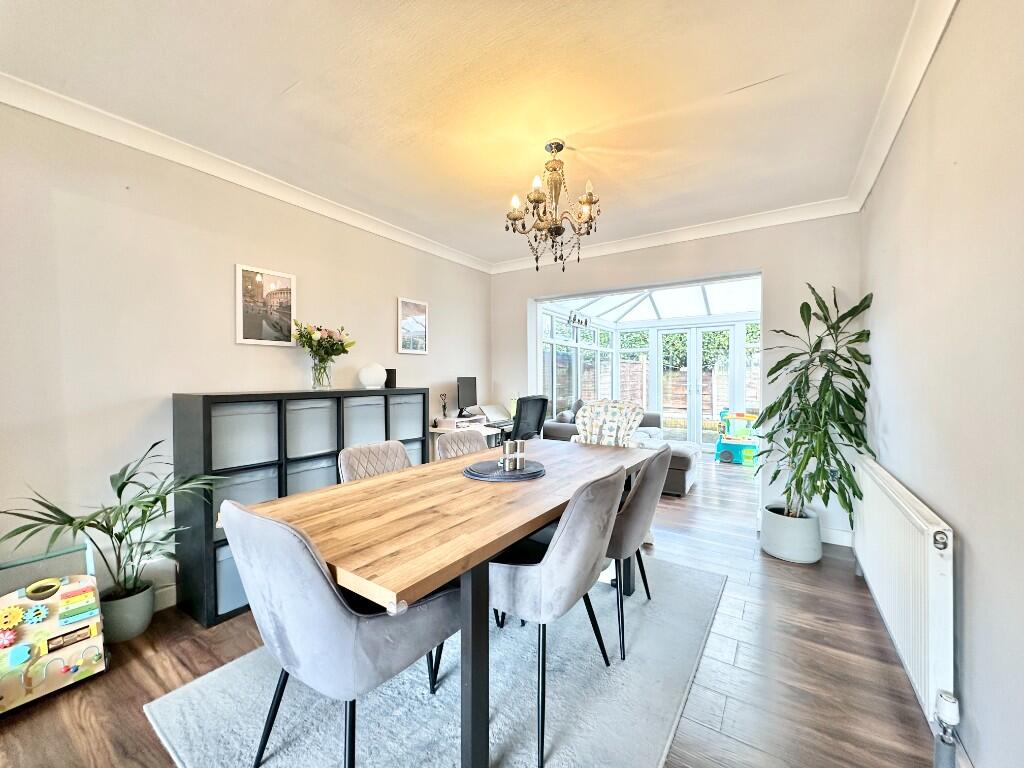 Beech Road, Sale, Greater Manchester, M33 photo 3