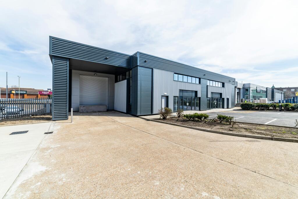 Units 2 and 3 Oxgate Centre40.jpg