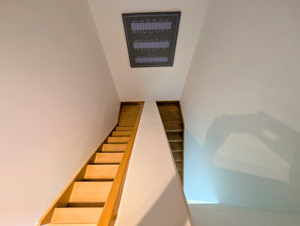 2 bedroom penthouse for rent