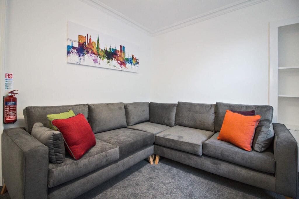 Apartment in Dundee - View 4