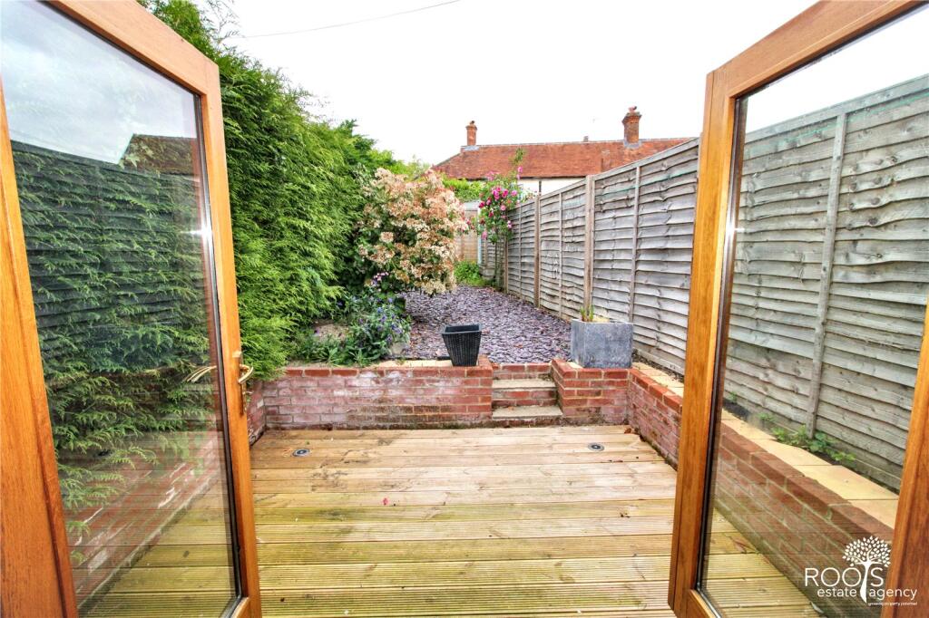 Northfields, Downend, Chieveley, Newbury, RG20 - View 6