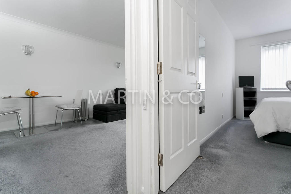 Ennerdale Court, Wanstead photo 3