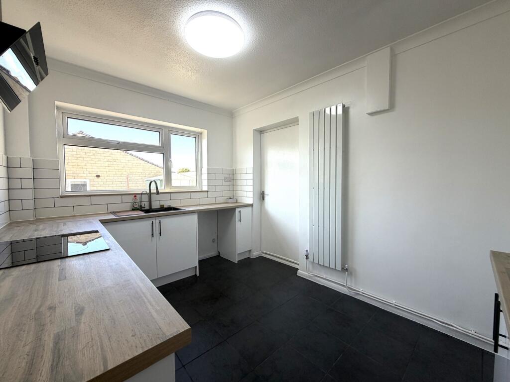 House in Swindon - View 4
