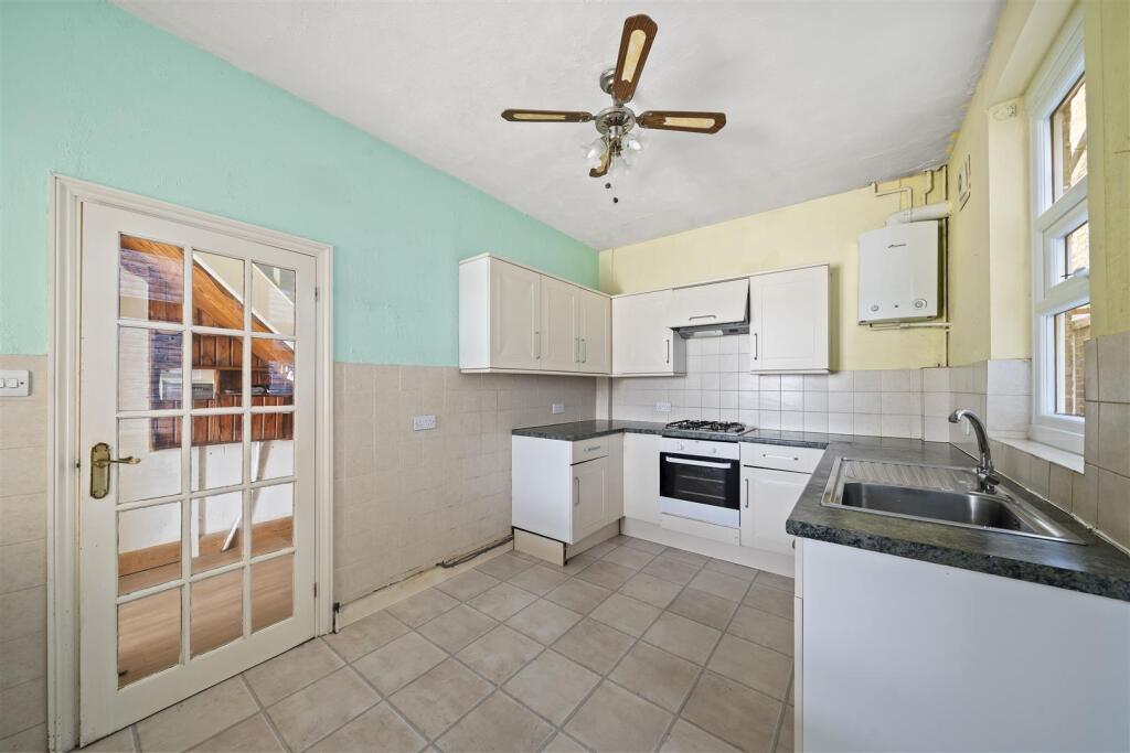 St. Albans Road, Kingston Upon Thames - View 5