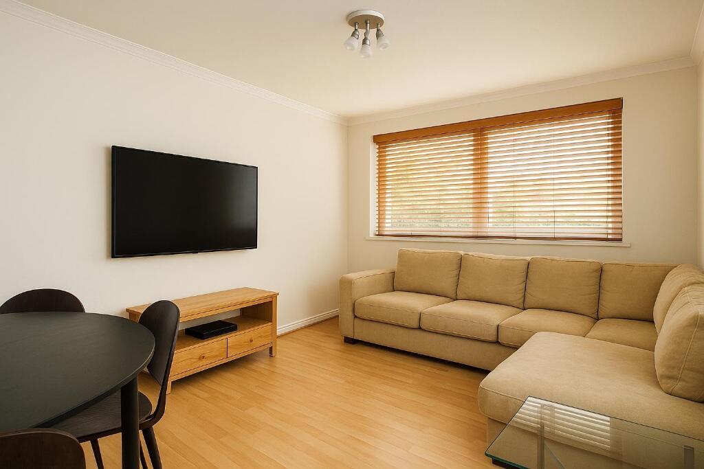 Main image of property: Parkgate Road, London, SW11