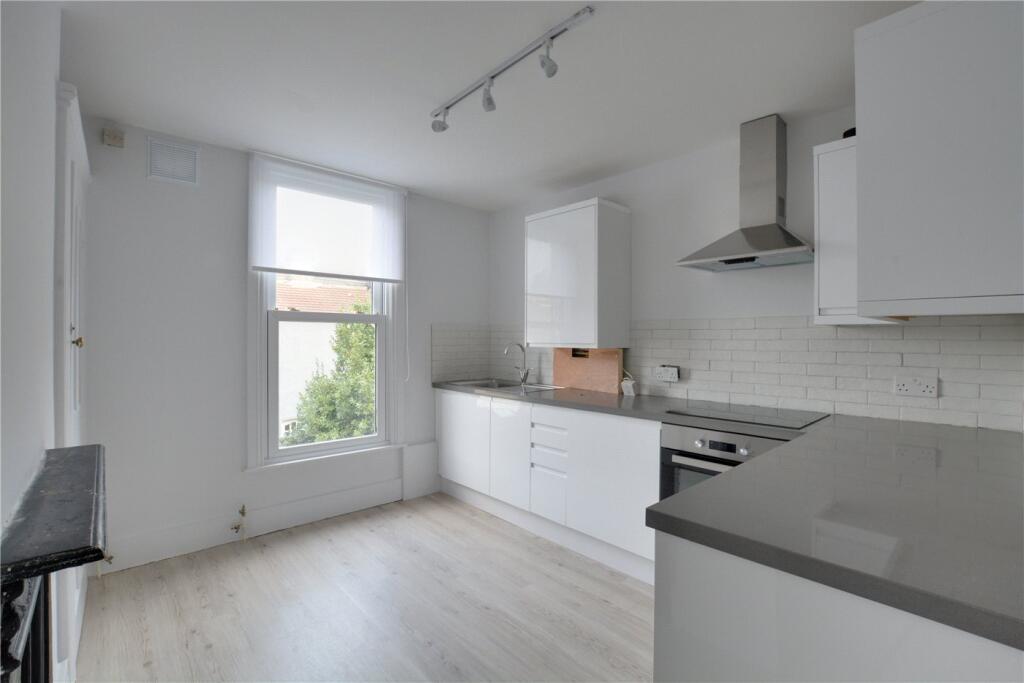 Apartment in London, Blackheath Royal Standard, Kidbrooke - View 3