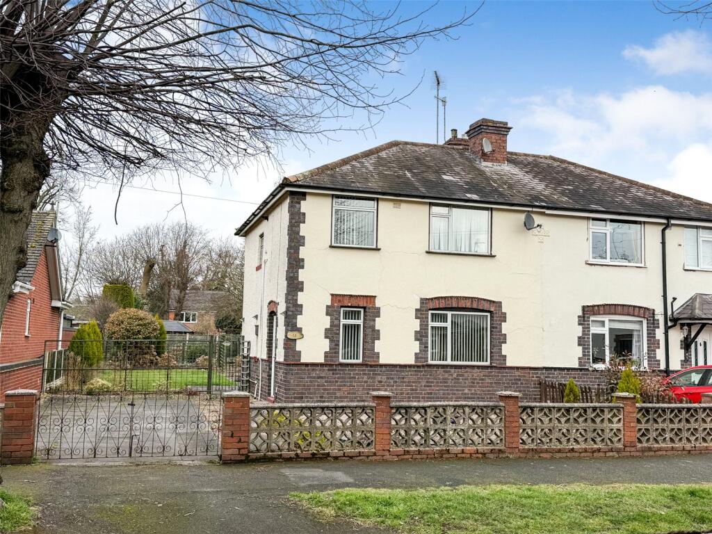 Main image of property: Aggborough Crescent, Kidderminster, Worcestershire, DY10