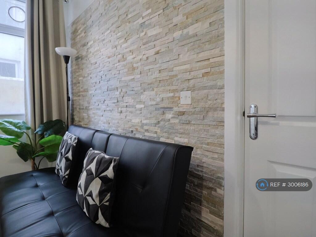 Apartment in Blackpool - View 4