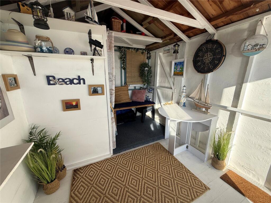 House in Havant, Sea View, South Hayling - View 2