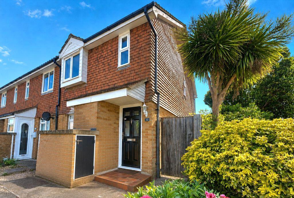 Main image of property: Osprey Gardens, Lee-On-The-Solent, PO13