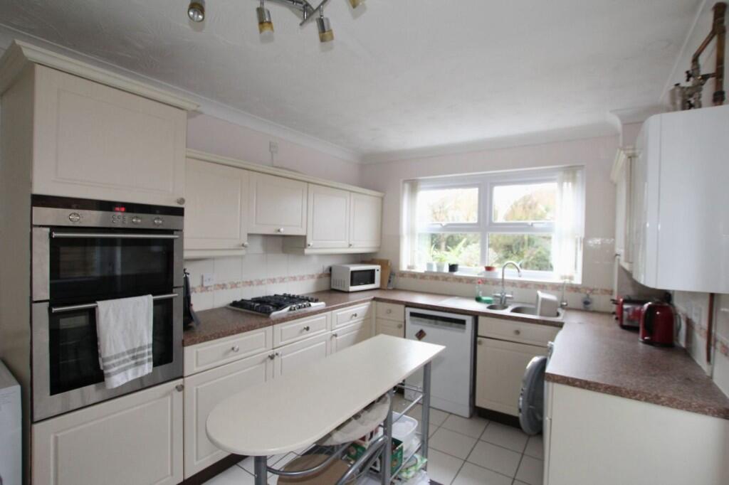 Banham Mews, Haverhill, Suffolk, CB9 photo 3