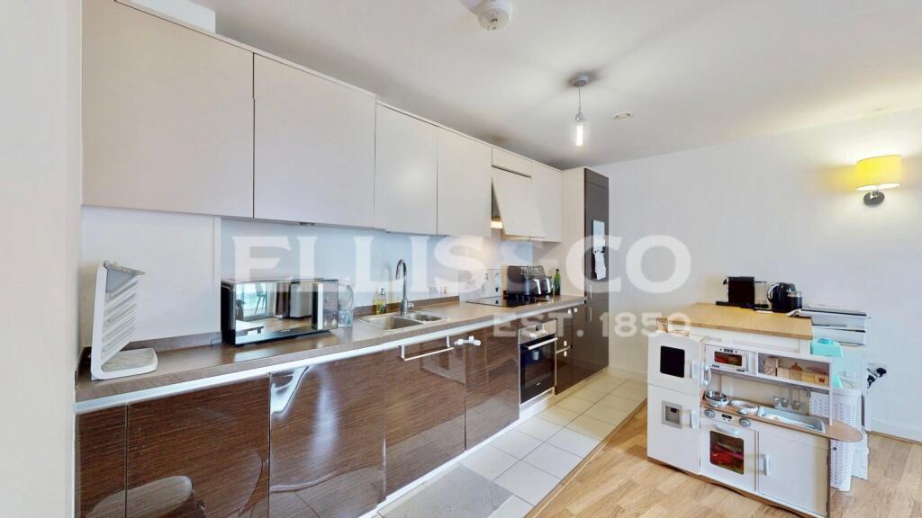 Quadrant Court, Empire Way, Wembley, HA9 photo 3