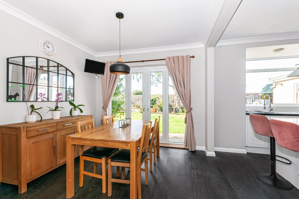 House in Hull - More