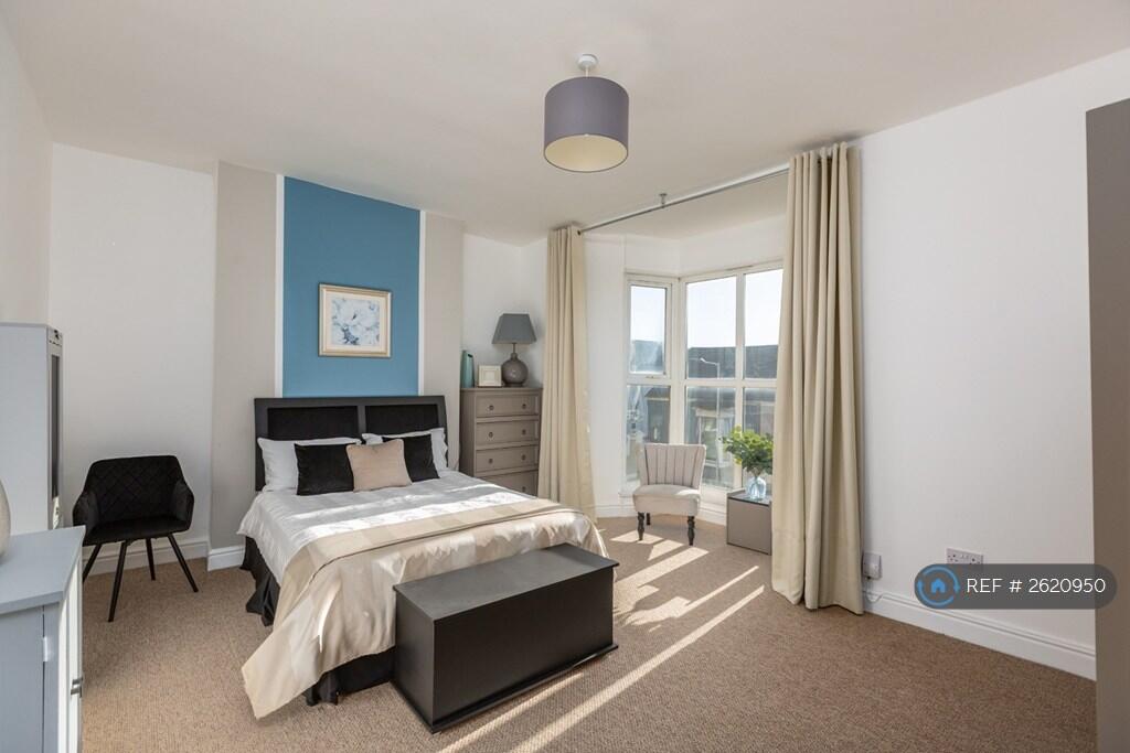 House in Swansea - View 4