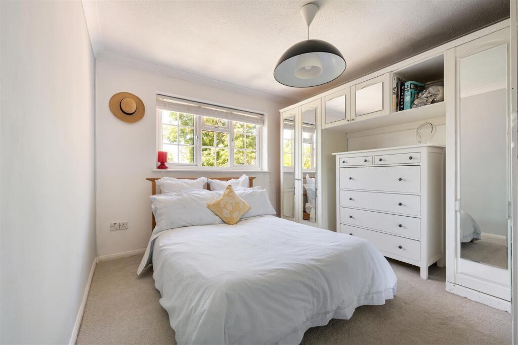 House in London - View 4