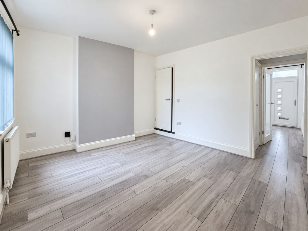 House in Leicester - More