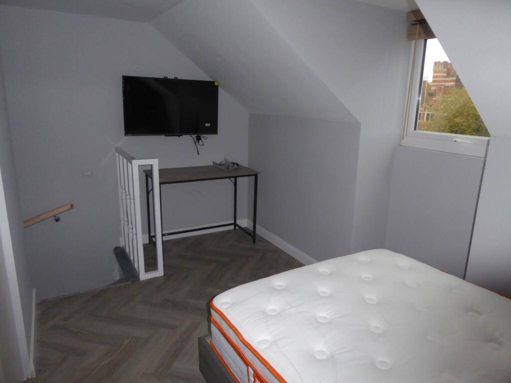 Apartment in Reading, Spring Gardens, Whitley - View 3