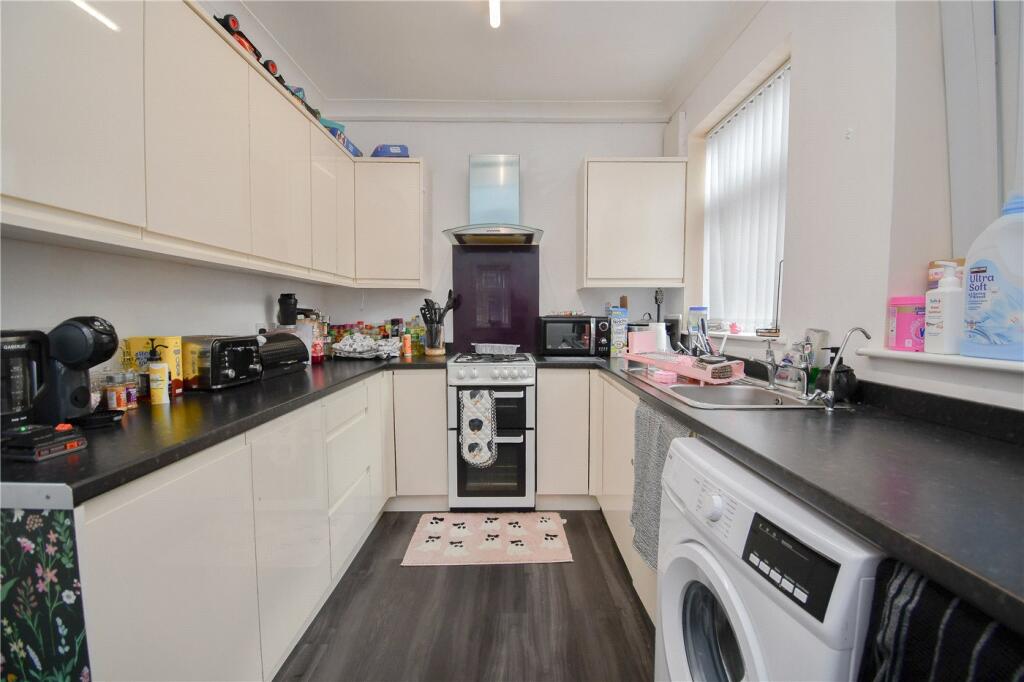 House in Chester, Ellesmere Port - View 5