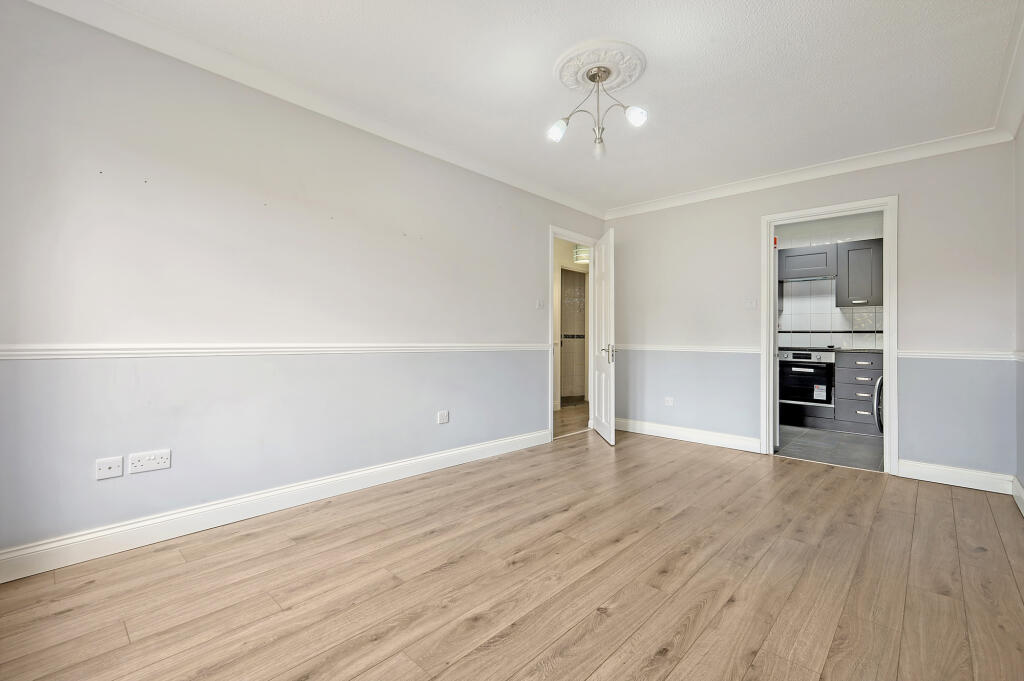 Main image of property: Holt House Flamstead End Road, Cheshunt, Waltham Cross EN8 0HR